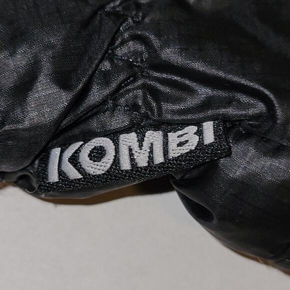 Kombi Women's Black Insulated Gloves w/ Touch Screen Finger Texting Pads Size M - Picture 2 of 6